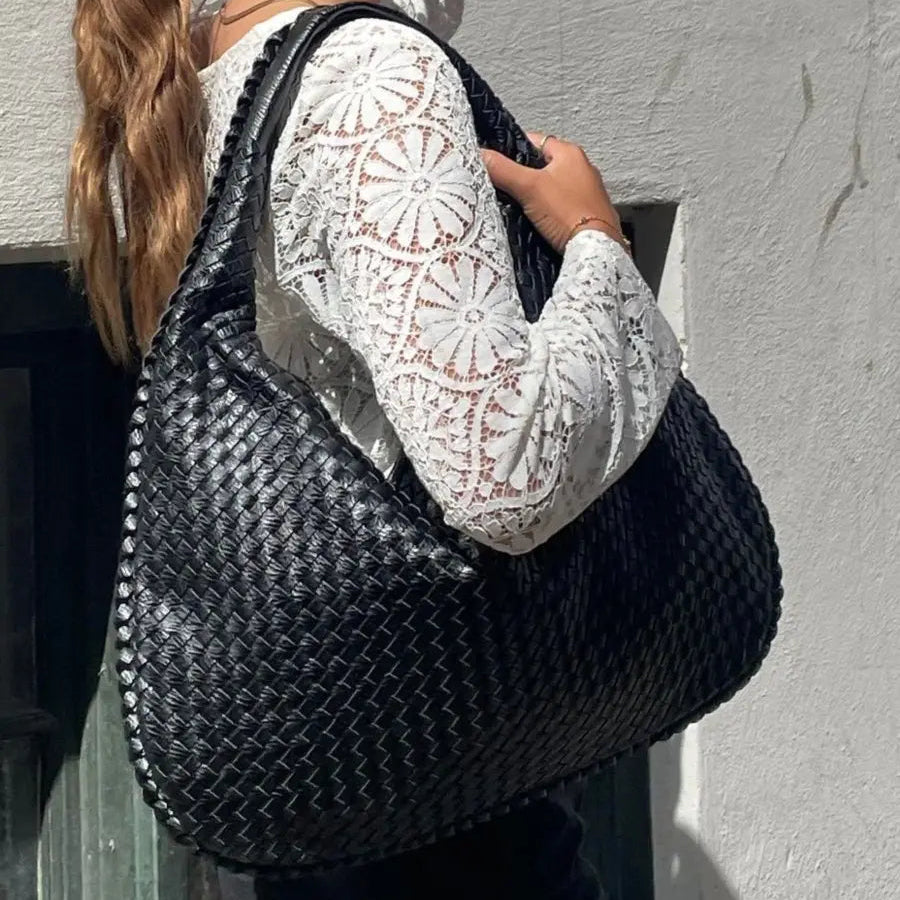 TresseChic — Sac Hobo en Cuir Tressé avec Fermeture Éclair | Léger & Spacieux | Noir, Rouge, Beige