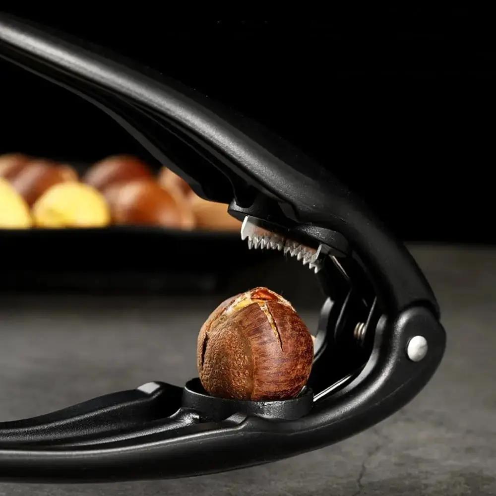 CastagNut – Éplucheur ergonomique de marrons et noix | Sûr & sans effort