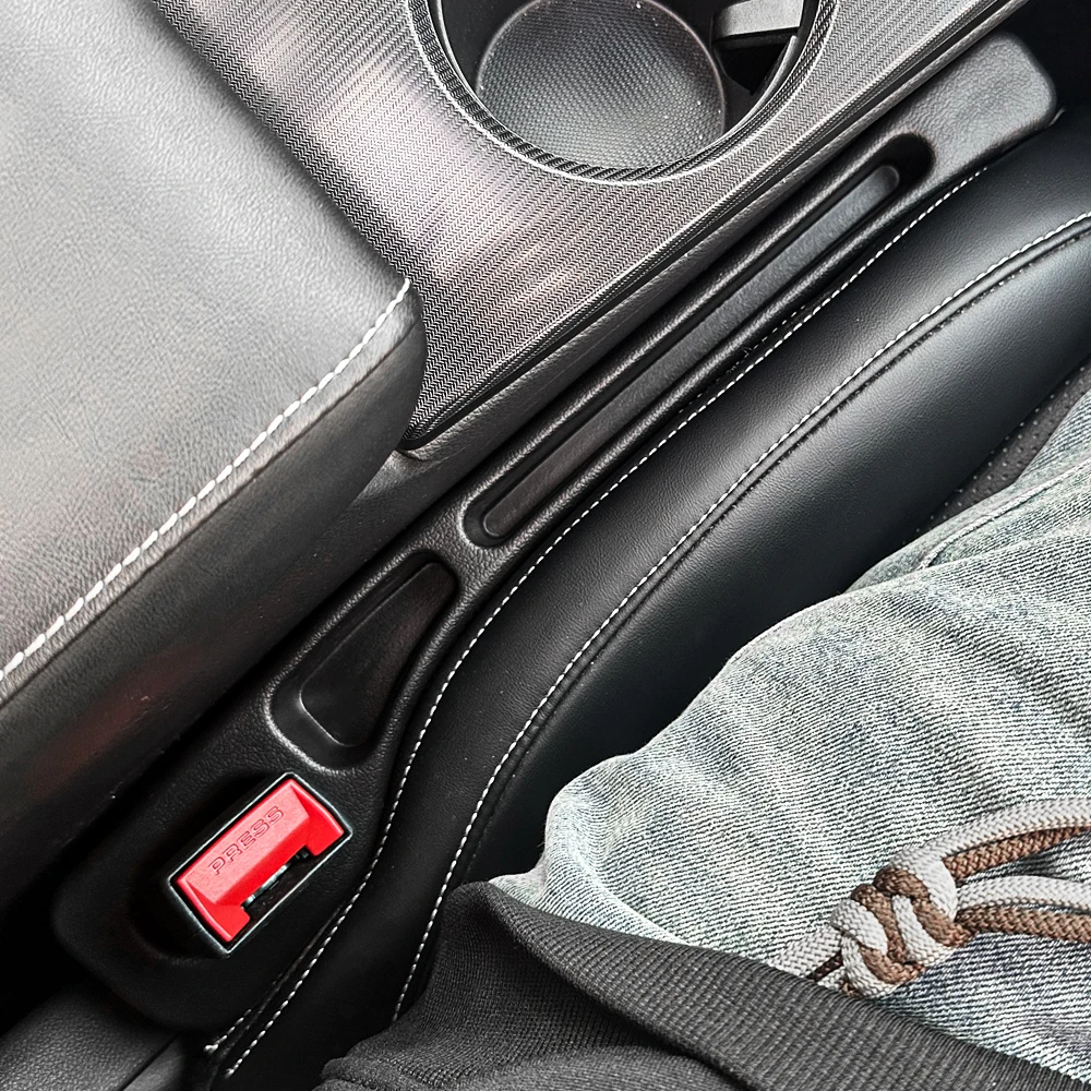 FenteStop — Lot de 2 Couvre-Fentes de Siège Auto Universels en EVA | Noir, Marron, Rouge, Beige | Veromora